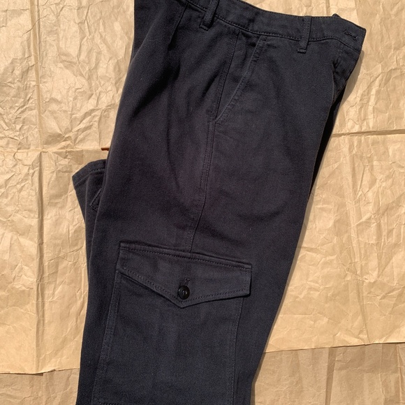 Aritzia Wilfred Free Modern Cargo Pants, Black, Size 4, Like New, No Tags - Picture 14 of 15